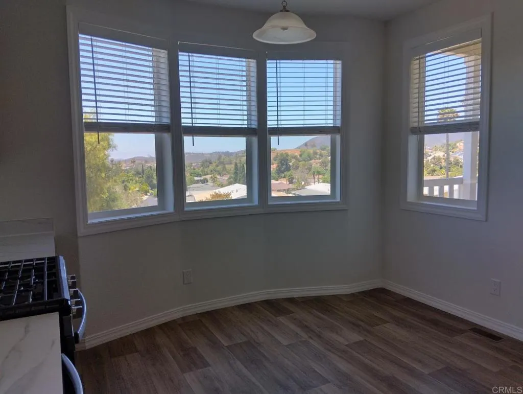 https://cdn.realtyfeed.com/cdn/127/306487099/84130041721ad0c3a05207c295647459.webp
