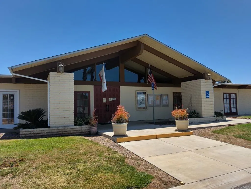 https://cdn.realtyfeed.com/cdn/127/306487099/cbd95c253644c20eb65c541b9f1fa549.webp