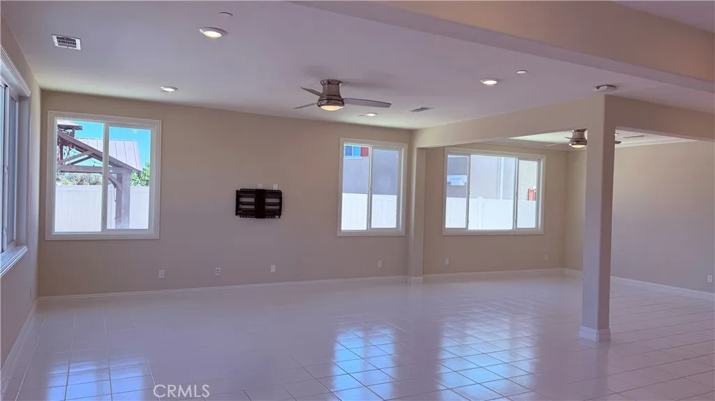 https://cdn.realtyfeed.com/cdn/127/306487173/36fdaf98b67d4d1f986c4a307006d76f.webp