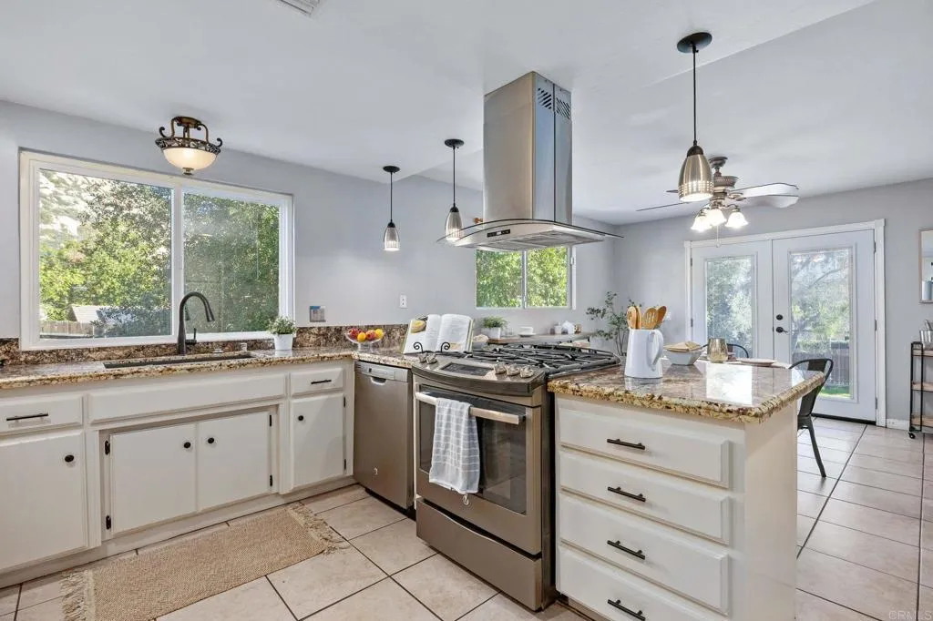 https://cdn.realtyfeed.com/cdn/127/306487230/026f8725a027f6f87383e9e4f8c9f9a3.webp