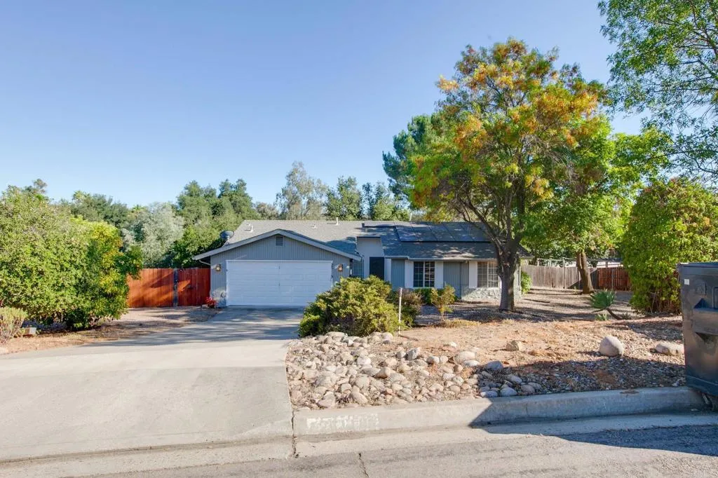 https://cdn.realtyfeed.com/cdn/127/306487230/1042afd7fc0c7525a454328c3b39296f.webp