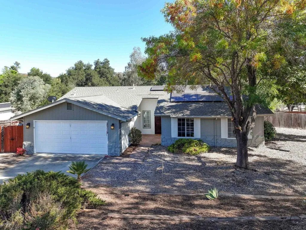 https://cdn.realtyfeed.com/cdn/127/306487230/ba4dc505d10e11c7286548d2f7b22dad.webp