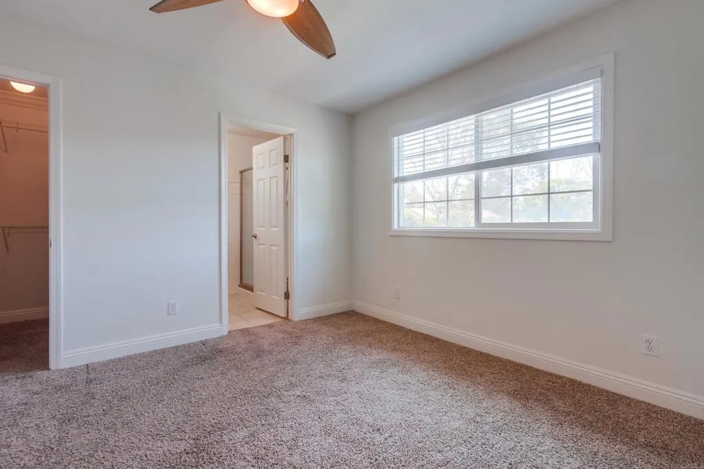 https://cdn.realtyfeed.com/cdn/127/306487233/6ad7eaff9b01a23a1521cb66d8d5ff1c.webp