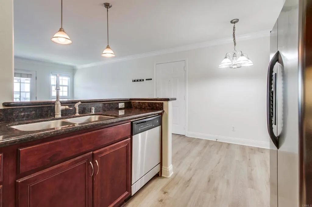 https://cdn.realtyfeed.com/cdn/127/306487233/bbeeabf6fd0ee5f2d4df6c4e479834ac.webp