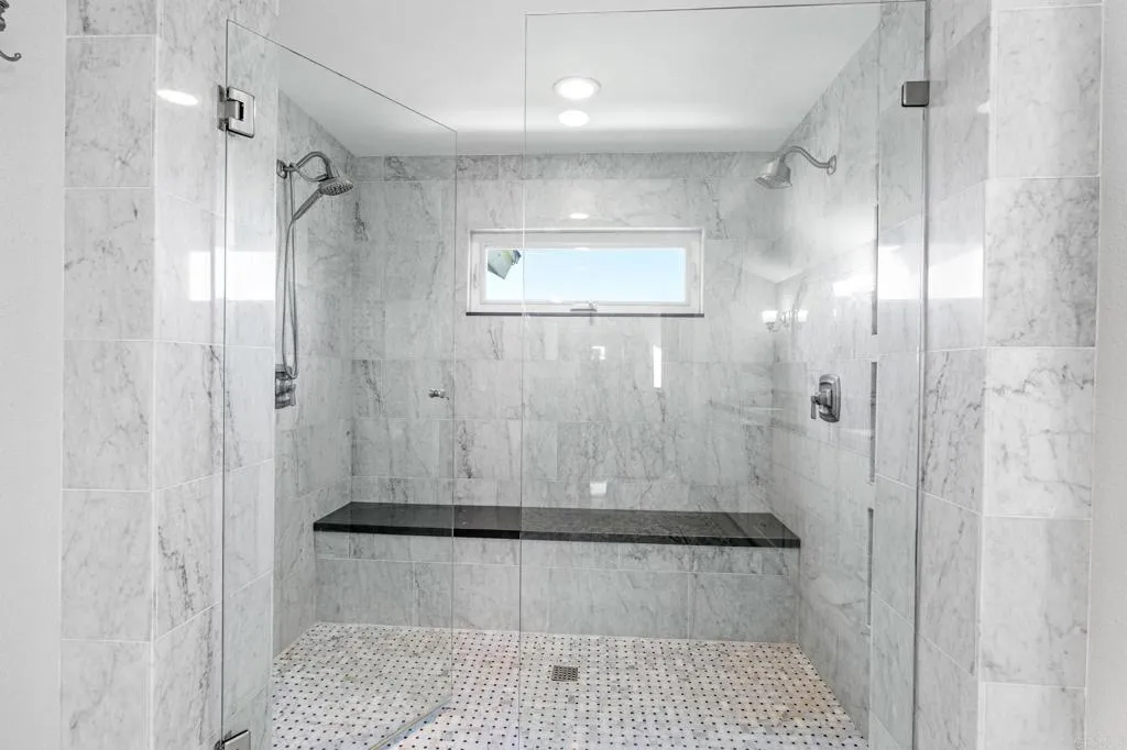 https://cdn.realtyfeed.com/cdn/127/306487328/7ce7b1751cf1f805d9b9874eb11ec9e5.webp
