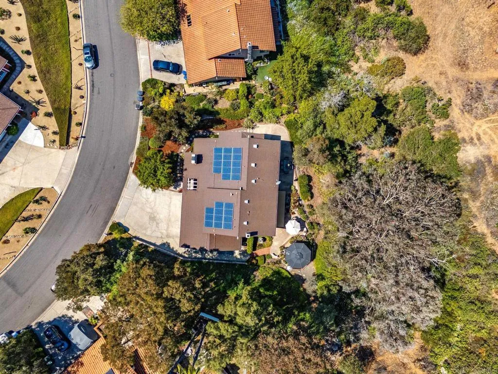 https://cdn.realtyfeed.com/cdn/127/306487328/e1e58098d88c023f477f51845cccd166.webp