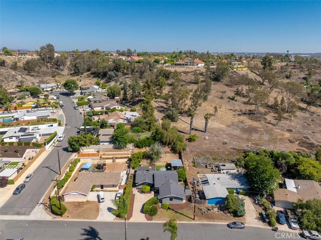 https://cdn.realtyfeed.com/cdn/127/306487548/df1966b185948bd55b7fbf17566a7e9c.webp