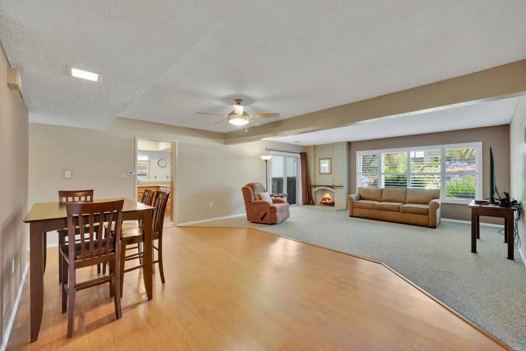Photo #5: PTP2505129 Listing 