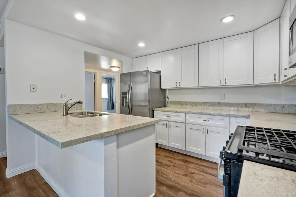 https://cdn.realtyfeed.com/cdn/127/306487733/2e70ebd232cd4914ca0a004519eaf9bf.webp