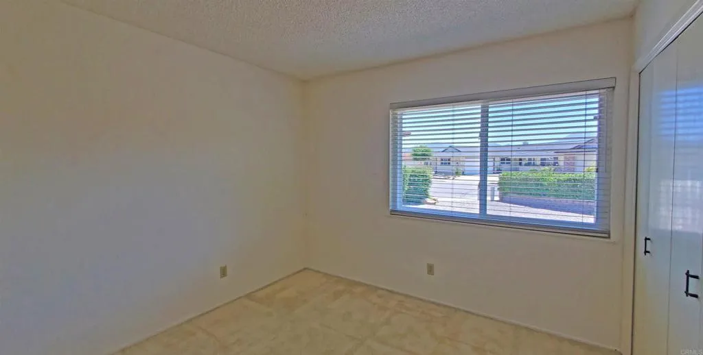 https://cdn.realtyfeed.com/cdn/127/306487780/da52eb21f509ceac16289dfd6a3d3c40.webp