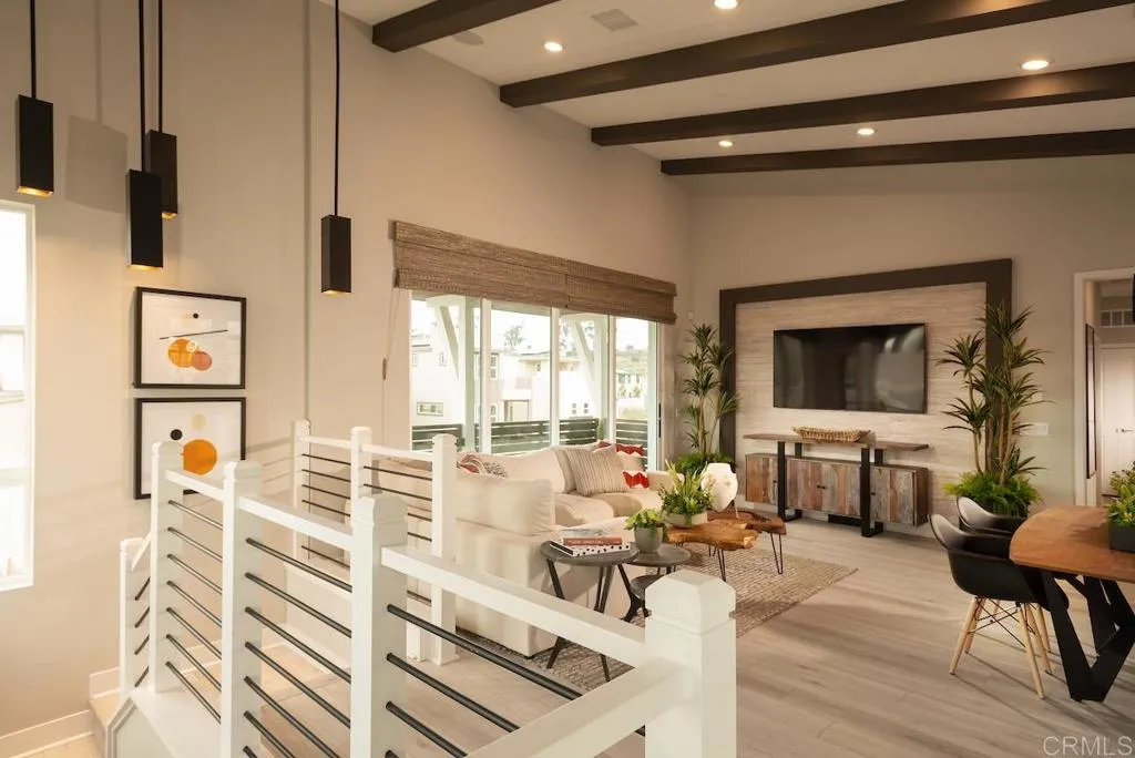 https://cdn.realtyfeed.com/cdn/127/306487889/47b654ed92471b5ddf687ac713b2f7ab.webp
