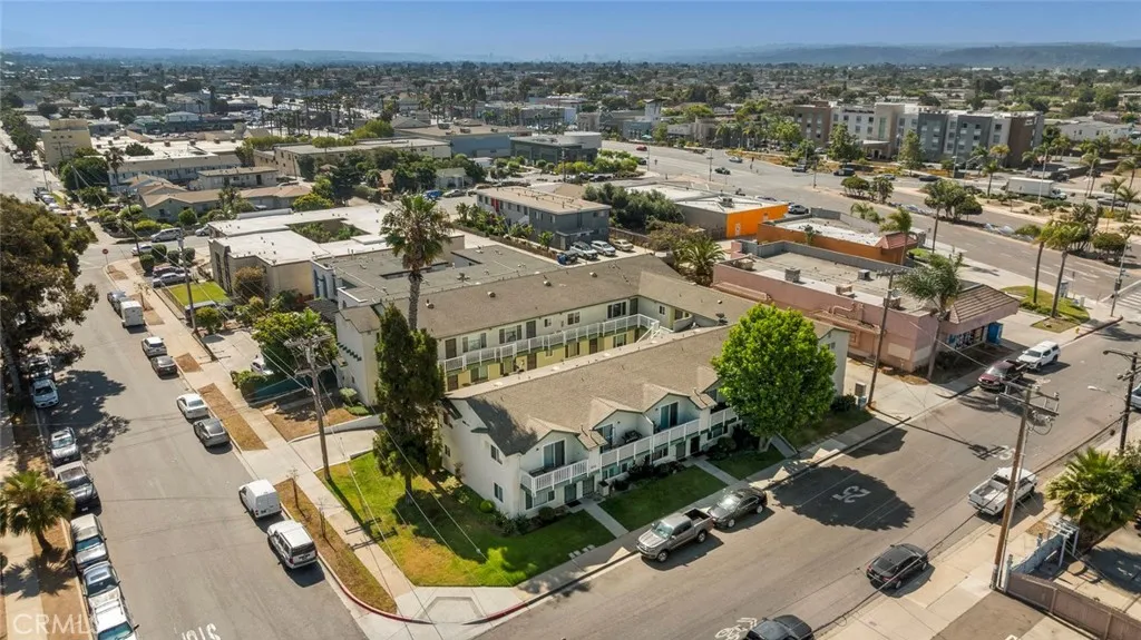 https://cdn.realtyfeed.com/cdn/127/306487921/ba5077b769d0a339564a996c676451b5.webp