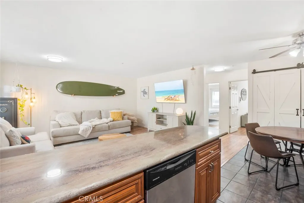 https://cdn.realtyfeed.com/cdn/127/306487921/eab4fb628ed7578d09b9e5b1a715c6bf.webp