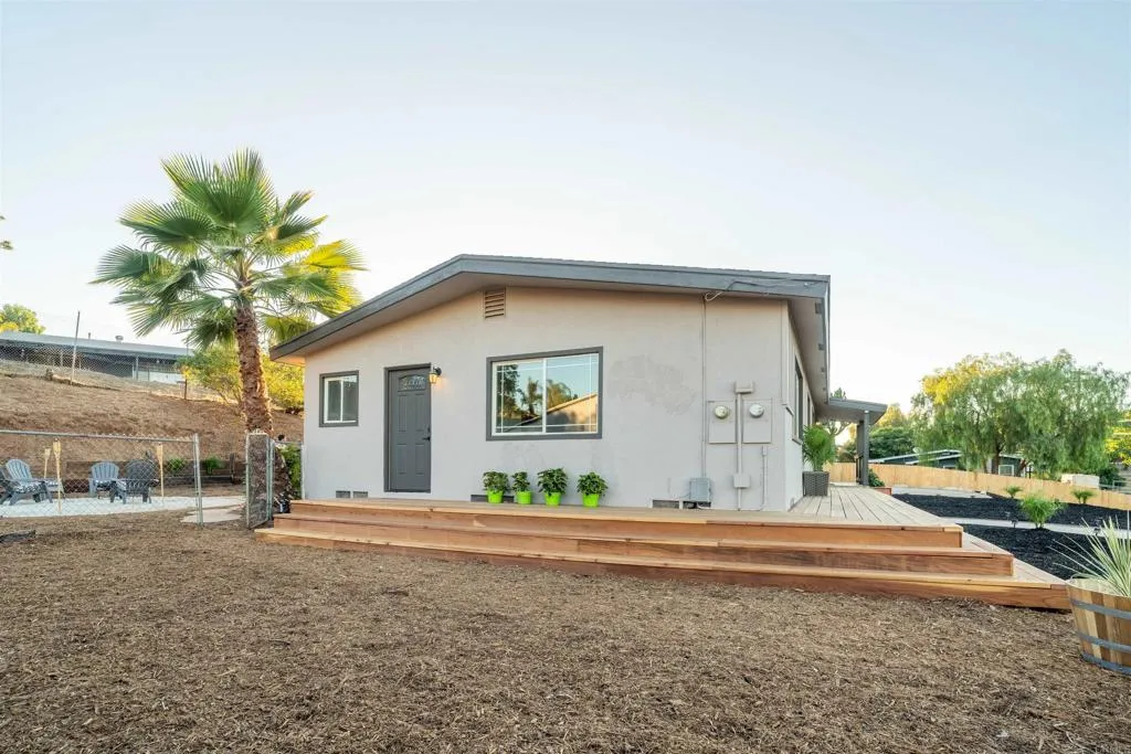 https://cdn.realtyfeed.com/cdn/127/306488053/1fde91d81e28a422f5de38a80bf9faf3.webp