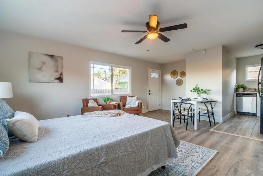 https://cdn.realtyfeed.com/cdn/127/306488053/dc49a08f0a534ed3e0b4b3e259d08509.webp
