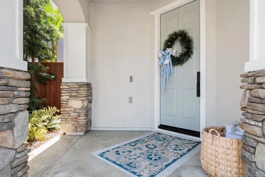 https://cdn.realtyfeed.com/cdn/127/306488115/51bb08aeca725fd8159f328c4d1af88f.webp