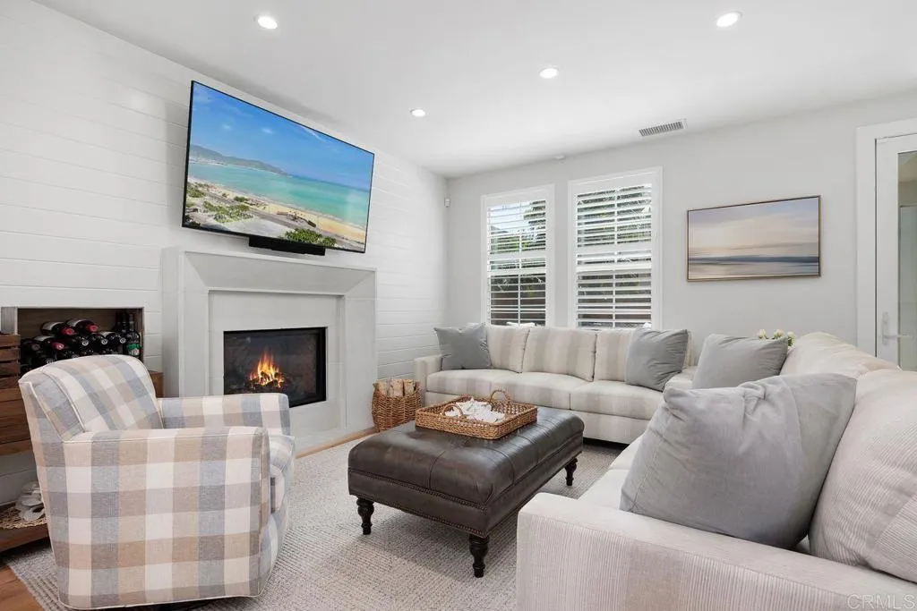 https://cdn.realtyfeed.com/cdn/127/306488115/674697f60b1c5bc32ad9b56b5c36f073.webp