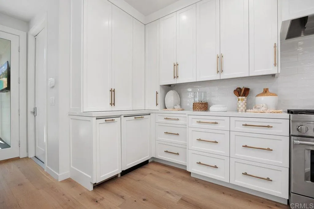 https://cdn.realtyfeed.com/cdn/127/306488115/8ce6d8e211b1bc6addbfb78da30b0170.webp