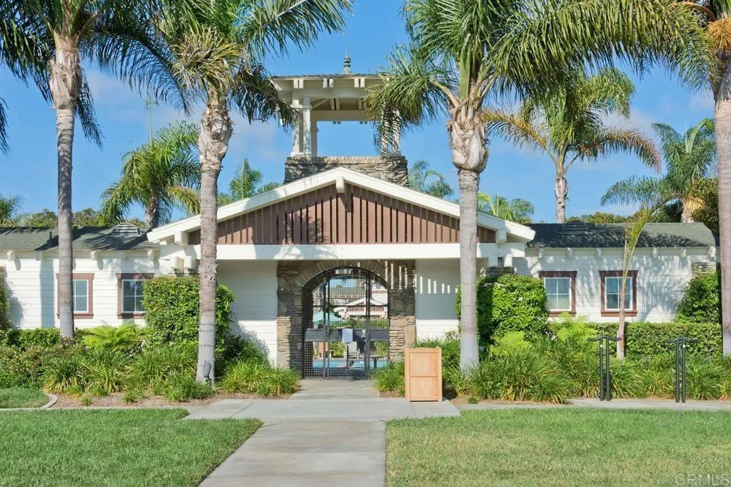 https://cdn.realtyfeed.com/cdn/127/306488115/916b389e32eda497ef9ae821e0a78f31.webp