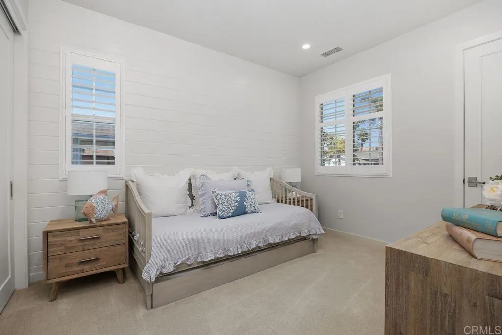 https://cdn.realtyfeed.com/cdn/127/306488115/bcdc8ad5d9e5b97e27481389b51b8154.webp