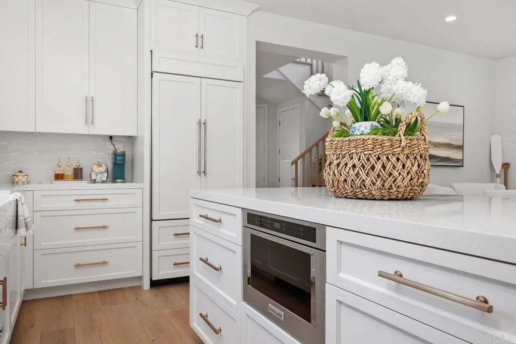 https://cdn.realtyfeed.com/cdn/127/306488115/c52884b5bbb1166d6bc3183eda2cc9f9.webp