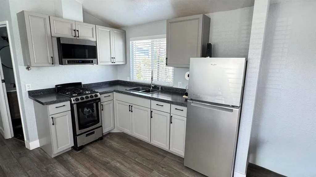 https://cdn.realtyfeed.com/cdn/127/306488140/43044a0f929e7660350682c62c328e67.webp
