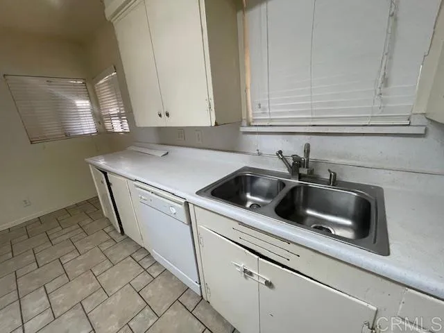 https://cdn.realtyfeed.com/cdn/127/306488163/1f251d07185894c8646ec98f1655fc8f.webp