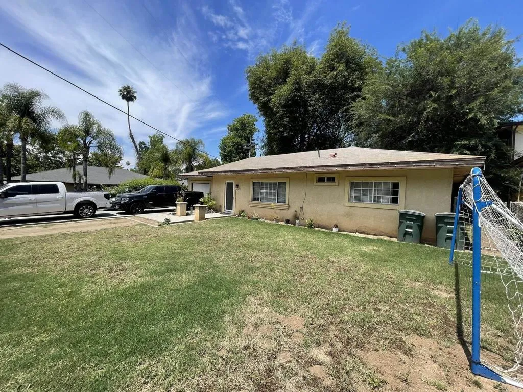 https://cdn.realtyfeed.com/cdn/127/306488163/c7effa256e0816ec4c79883d79c3a6ed.webp