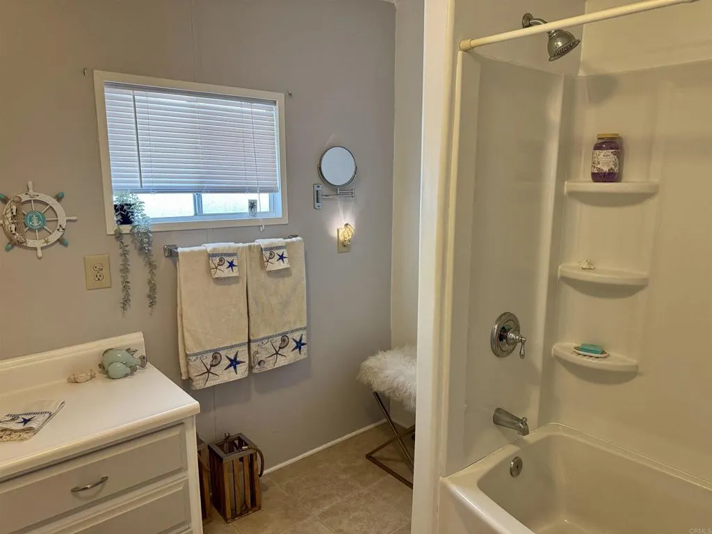 https://cdn.realtyfeed.com/cdn/127/306488201/b8884a583e85d396048b3e65f6ceded0.webp
