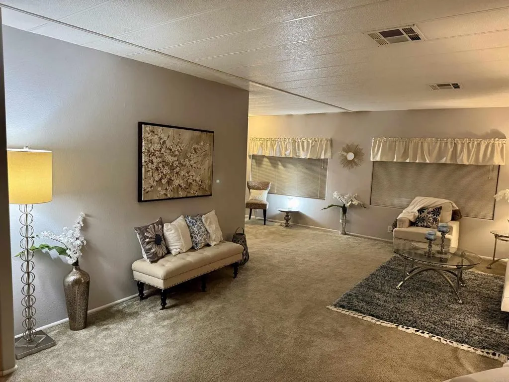 https://cdn.realtyfeed.com/cdn/127/306488201/e405f98a11b82865fd34f93287131a10.webp