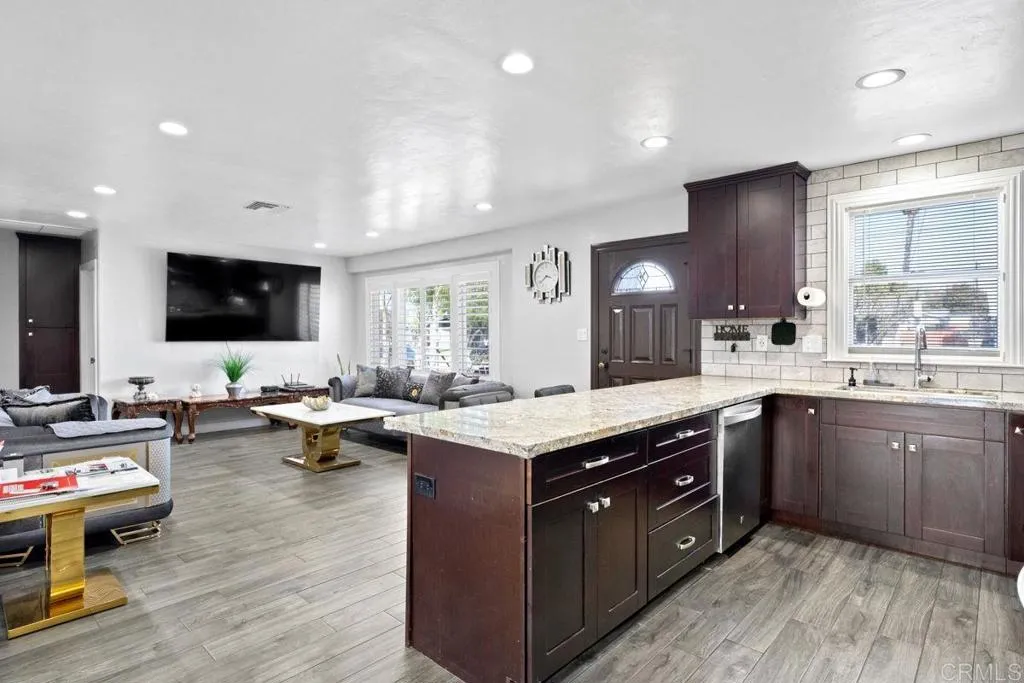 https://cdn.realtyfeed.com/cdn/127/306488296/5f716026a111d398b05773437670b69a.webp