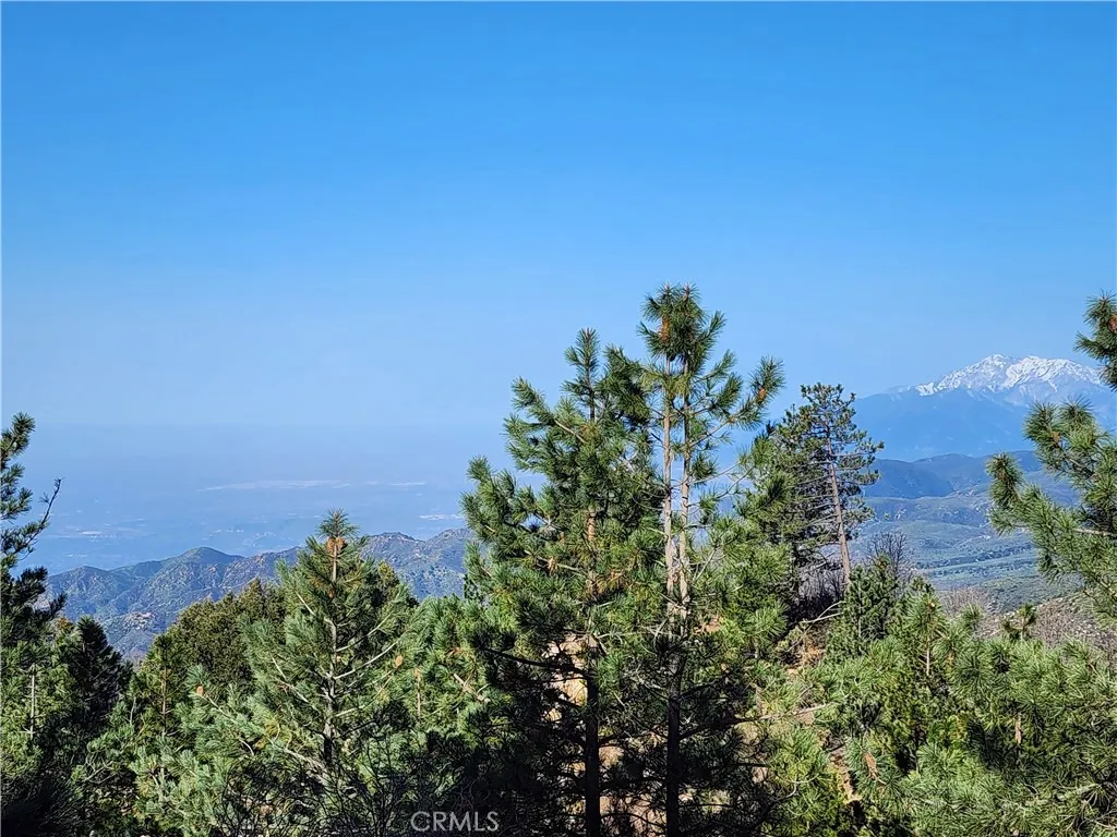 30110 Skyline, Running Springs, CA 92382 - Photo 2 of 17, Running Springs, CA
