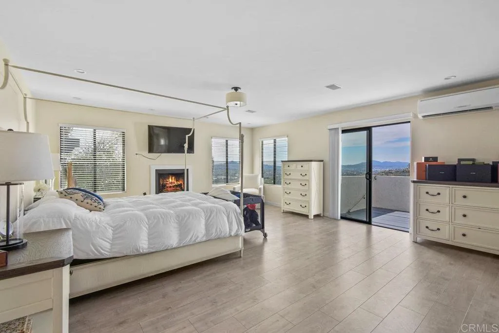 https://cdn.realtyfeed.com/cdn/127/306488375/8248a4b3239b04c90e5e0e0284ee13da.webp