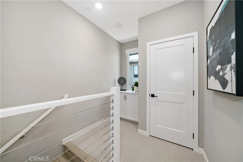 https://cdn.realtyfeed.com/cdn/127/306488455/3e0ff8bfec42207f82d94c4a57c3cc07.webp