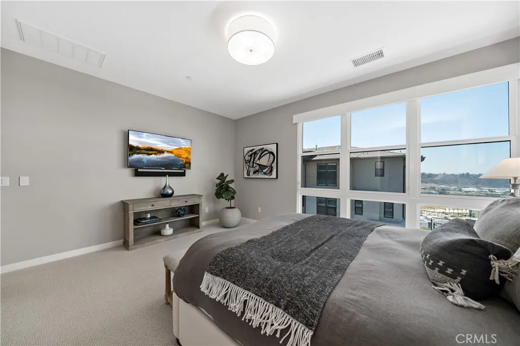 https://cdn.realtyfeed.com/cdn/127/306488455/bebec573967eec9c6e4ff80069a27a85.webp