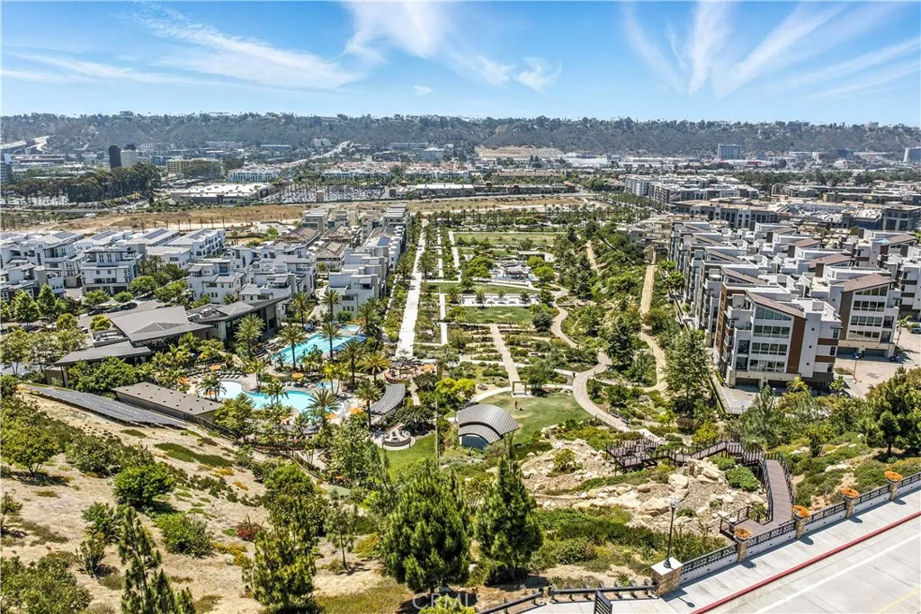 https://cdn.realtyfeed.com/cdn/127/306488455/d4df6a6d2386baeff726e1e234196003.webp