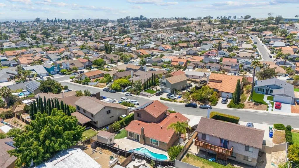 https://cdn.realtyfeed.com/cdn/127/306488484/d17a558a00222e24528e2f8dcee5ccaf.webp