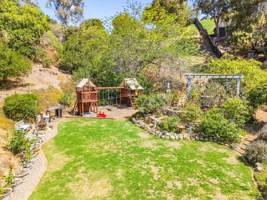 https://cdn.realtyfeed.com/cdn/127/306488582/48683ec616f3a847e8bf8e5253757418.webp
