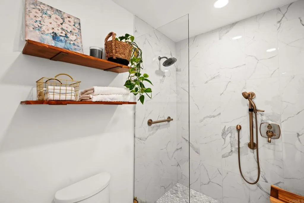 https://cdn.realtyfeed.com/cdn/127/306488582/71989c7dd675f178f5107c07d6ad016a.webp