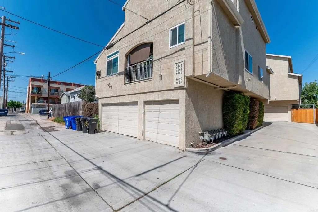 https://cdn.realtyfeed.com/cdn/127/306488767/751ea44b80ae620439a15bcee6b9d65d.webp