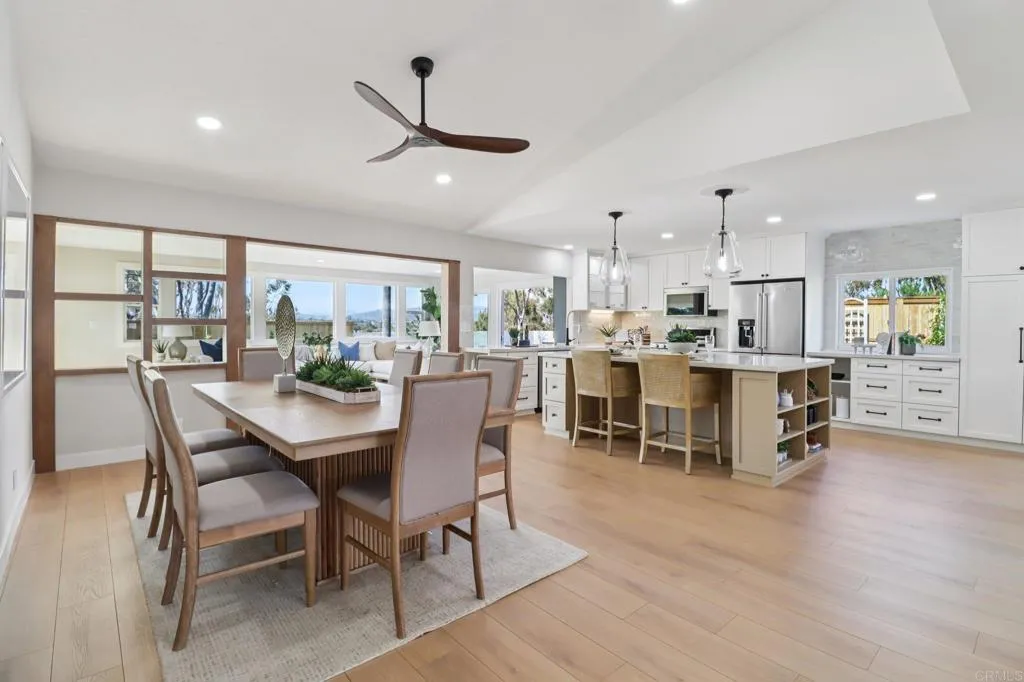 https://cdn.realtyfeed.com/cdn/127/306488838/25c43d09f2c904e35e5e9bcf05cc24f8.webp