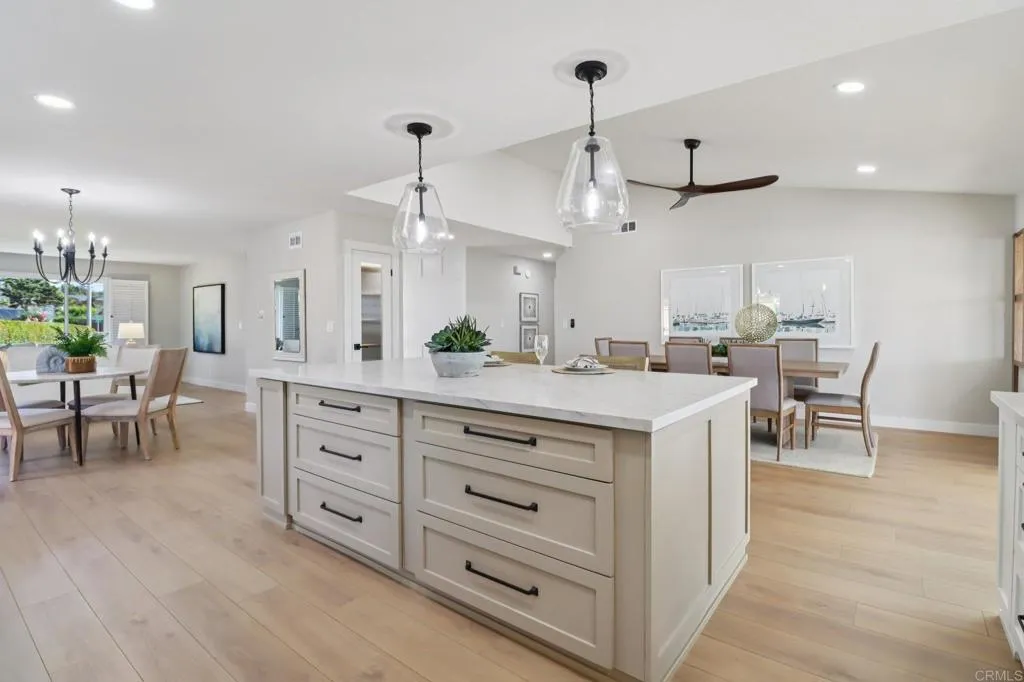 https://cdn.realtyfeed.com/cdn/127/306488838/a83352031f7da39e9ee00ca8b48c0a8e.webp