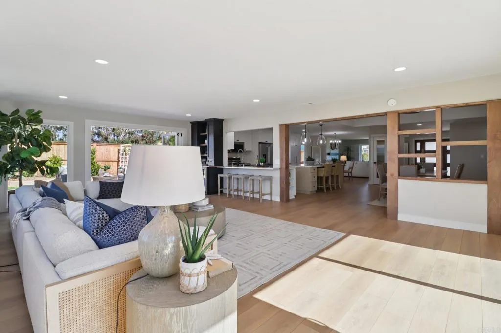 https://cdn.realtyfeed.com/cdn/127/306488838/b59fd4685d40b4ca71b5c128538b7bf7.webp