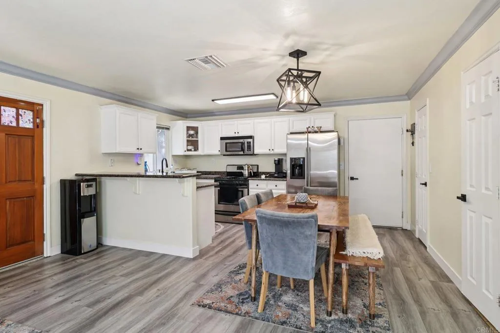 https://cdn.realtyfeed.com/cdn/127/306488843/1ae3f3ab56fc83a7c47da55fde5e87dc.webp