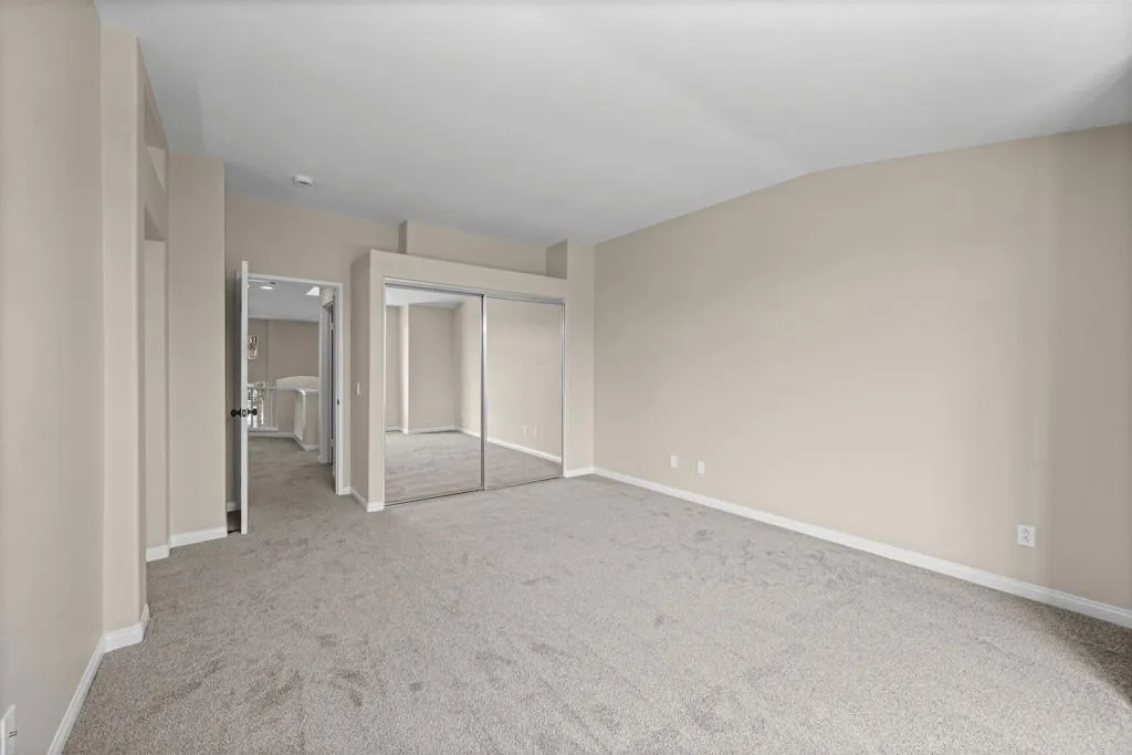 https://cdn.realtyfeed.com/cdn/127/306488943/180e72c5713c139f70d9d874e2ad4455.webp