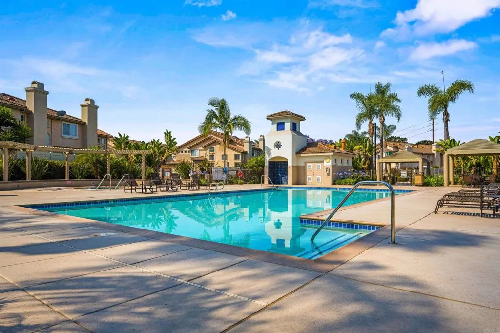 https://cdn.realtyfeed.com/cdn/127/306488943/22e3dbf85f4054fe2216778c0cd76303.webp