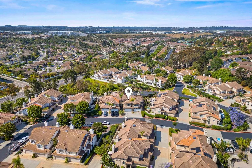 https://cdn.realtyfeed.com/cdn/127/306488943/48ab0008cfa598397c82847e85b09bc5.webp