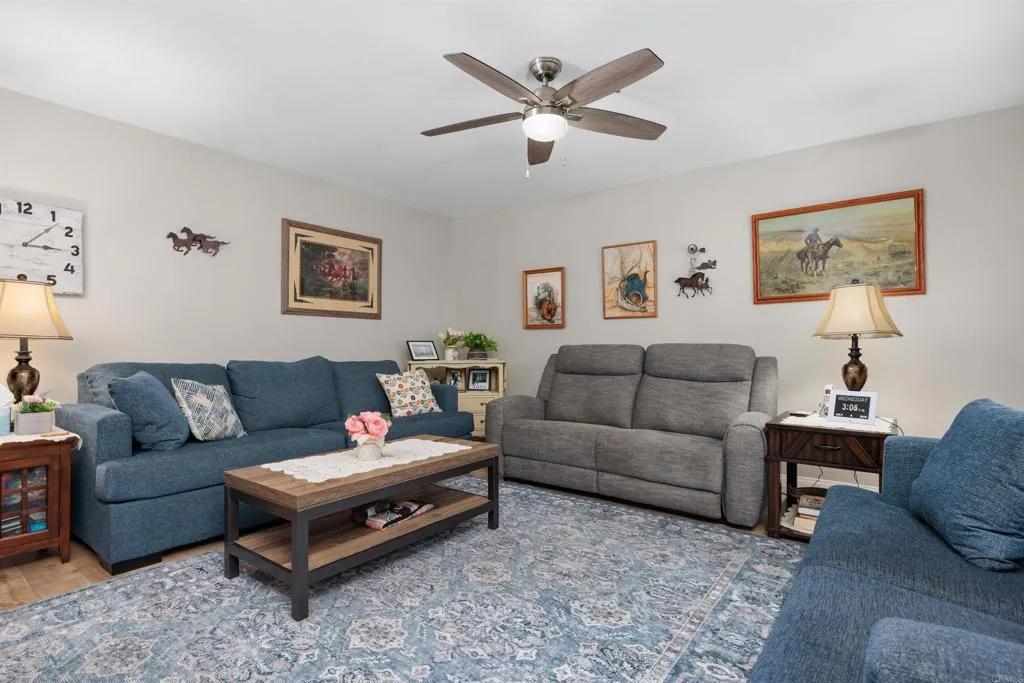 https://cdn.realtyfeed.com/cdn/127/306488958/b8c674ba295656f761786d7f7c80929c.webp