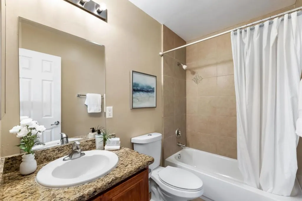 https://cdn.realtyfeed.com/cdn/127/306489029/ee0d924a58b8e44249a1ffffd6016fd6.webp