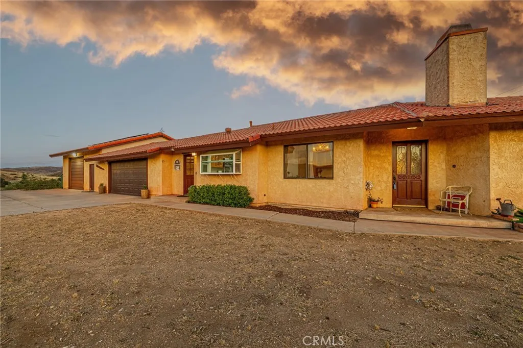 14320 Kiptree Drive, Lake Hughes, CA 93532 - Photo 4 of 52, Lake Hughes, CA